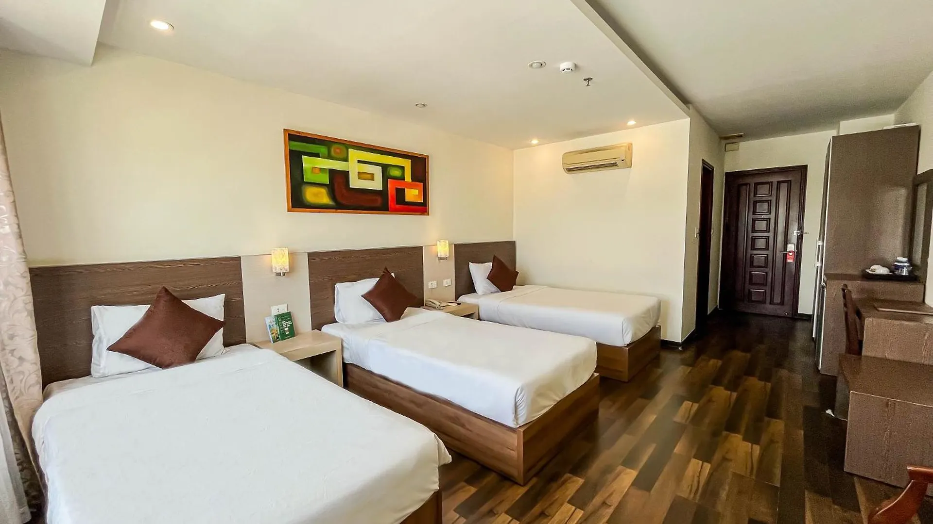 Quoc Cuong Hotel & Apartment Danang By Haviland Vietnam