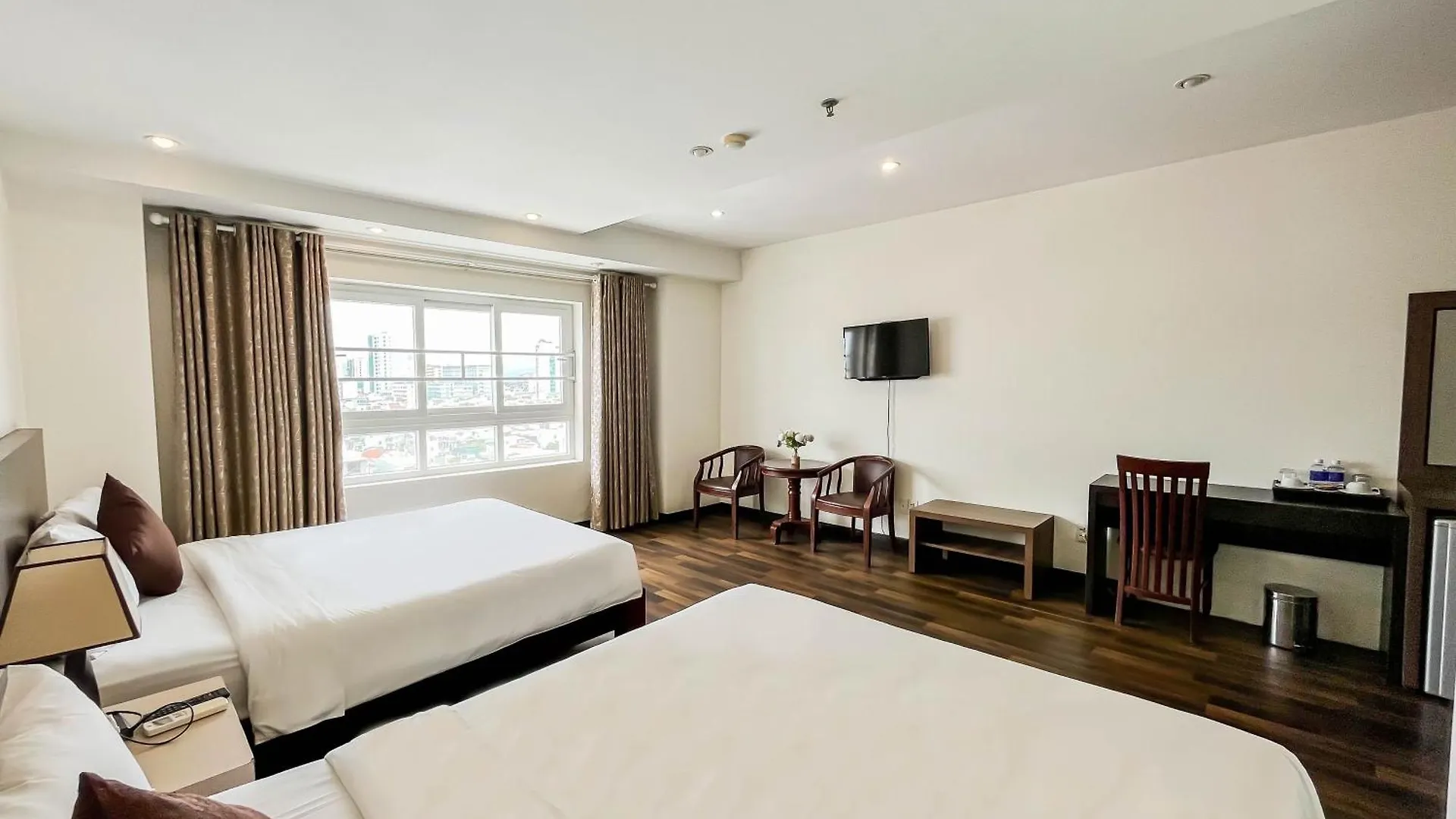 Quoc Cuong Hotel & Apartment Danang By Haviland Vietnam