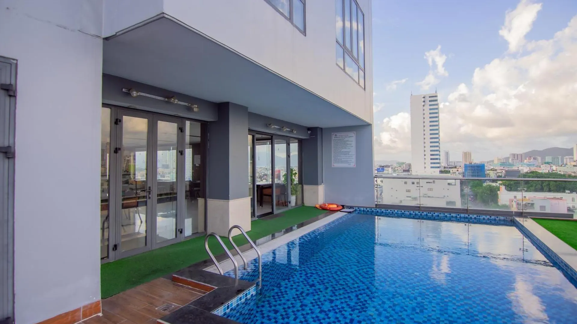 Quoc Cuong Hotel & Apartment Danang By Haviland 3*, Da Nang