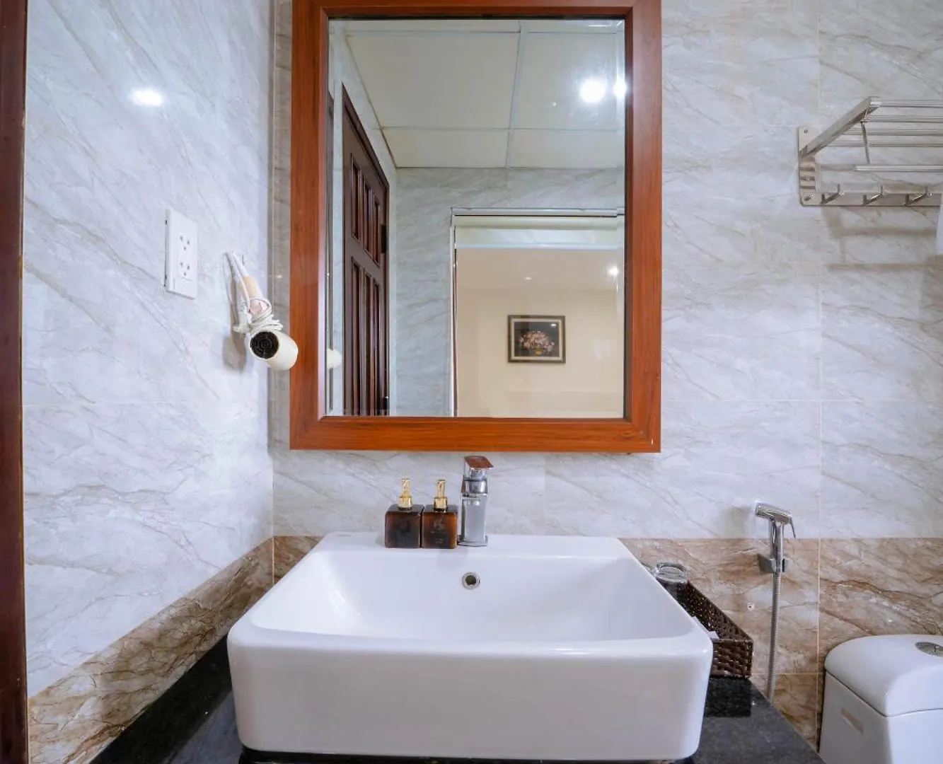 Quoc Cuong Hotel & Apartment Danang By Haviland