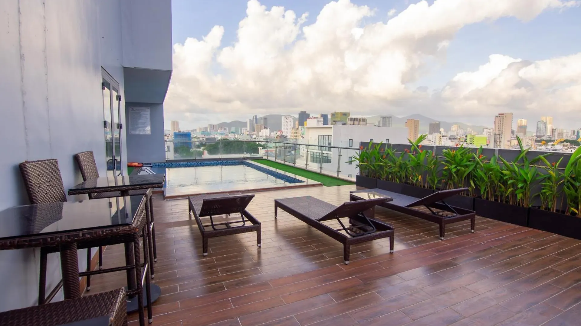 Quoc Cuong Hotel & Apartment Danang By Haviland