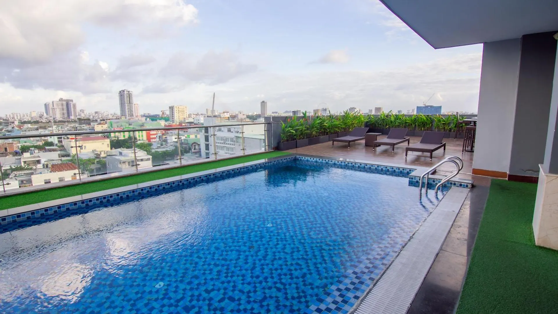 Quoc Cuong Hotel & Apartment Danang By Haviland